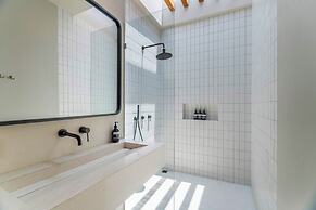 Lume Villa by Betterplace