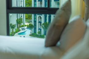 250m Beach 6Pool Kids Club All In 1 c111