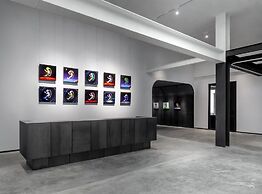 The StandardX Bangkok Phra Arthit