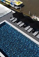 The StandardX Bangkok Phra Arthit