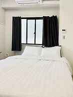 GLOU Shinjuku Family