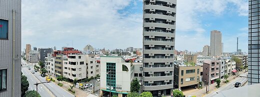 GLOU Shinjuku Family