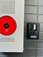 GLOU Shinjuku Family