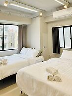 GLOU Shinjuku Family