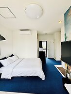 GLOU Shinjuku Family