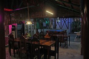 Hotel Oasis Port Barton