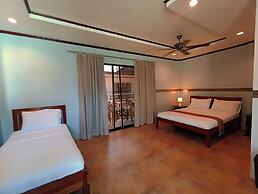 Hotel Oasis Port Barton