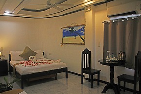 Hotel Oasis Port Barton