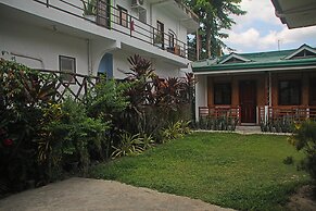 Hotel Oasis Port Barton