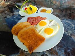 Hotel Oasis Port Barton