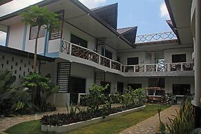 Hotel Oasis Port Barton