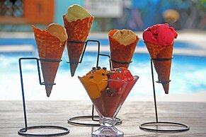 Hotel Oasis Port Barton