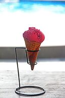 Hotel Oasis Port Barton