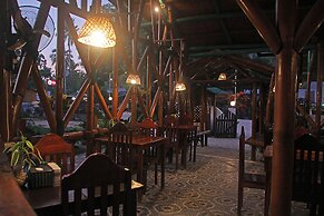 Hotel Oasis Port Barton