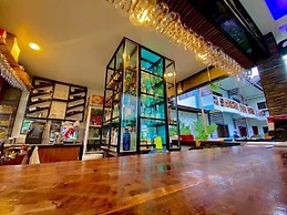 Hotel Oasis Port Barton