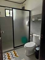 Hotel Oasis Port Barton