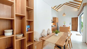 Villa Serenya by Villa Finder