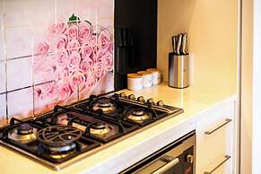 StayAU 3BR Deluxe Family Loft Point Cook