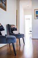 StayAU 3BR Deluxe Family Loft Point Cook