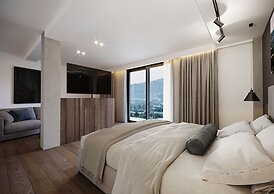 Frames Hotel GmbH