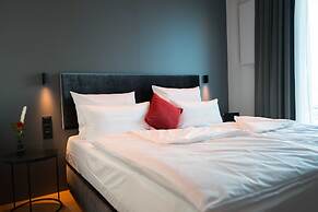 Frames Hotel GmbH