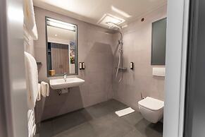 Frames Hotel GmbH