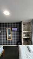 OYO Shore Surf Lodge