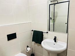 Spacious 1 Bedroom Apartment in Johannesburg