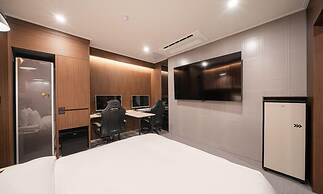 Brown Dot Hotel Sangju Branch