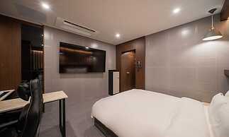 Brown Dot Hotel Sangju