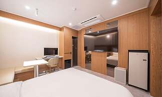 Brown Dot Hotel Sangju