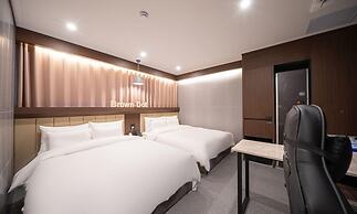 Brown Dot Hotel Sangju