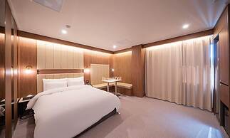 Brown Dot Hotel Sangju