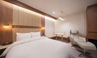 Brown Dot Hotel Sangju