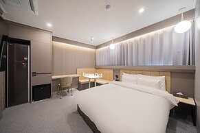 Brown Dot Hotel Sangju