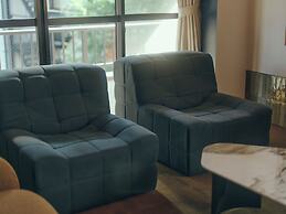 illi Surp Shiba-Park