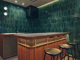 illi Surp Shiba-Park