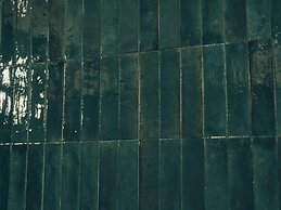 illi Surp Shiba-Park