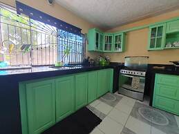 Sandy Bay Paradise Retreat - 7 Bedrooms