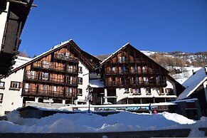 Grange Hike Ski - 19C Sestriere