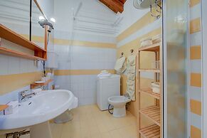 Le Meubl Between City Center Skiing