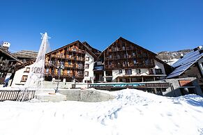 Grange Hike Ski - 12D Sestriere