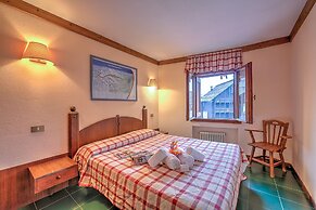 Grange Hike Ski - 12D Sestriere