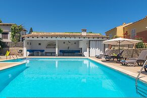 Es Pins in Es Carregador