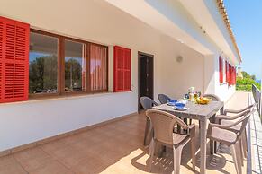 Es Pins in Es Carregador