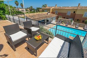 Es Pins in Es Carregador