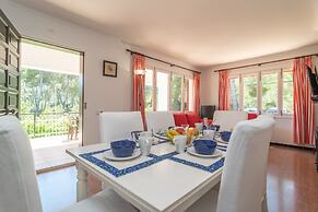 Es Pins in Es Carregador