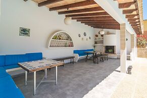 Es Pins in Es Carregador