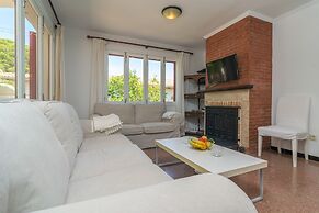 Es Pins in Es Carregador