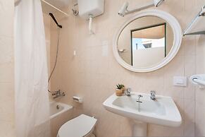 Mare De Deu Del Carme 18